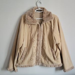 Effeci Woman's Tan Jacket Size 1X